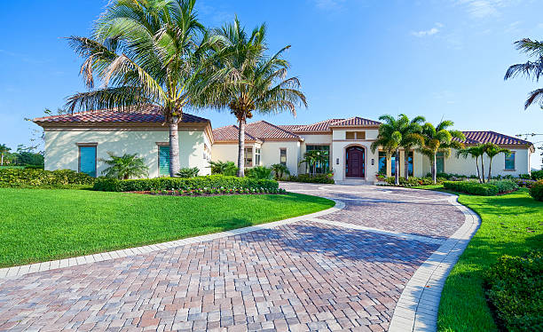 Best Residential Driveway Paver Services  in Leawood, KS